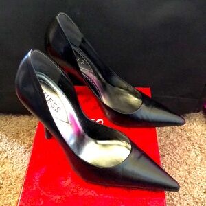 Guess Carrie 8M black leather heels